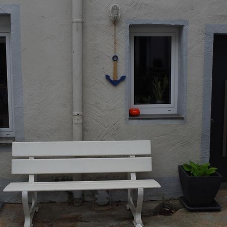 Villa Wohnen Am Ufer Der Mosel In Treviri Esterno foto