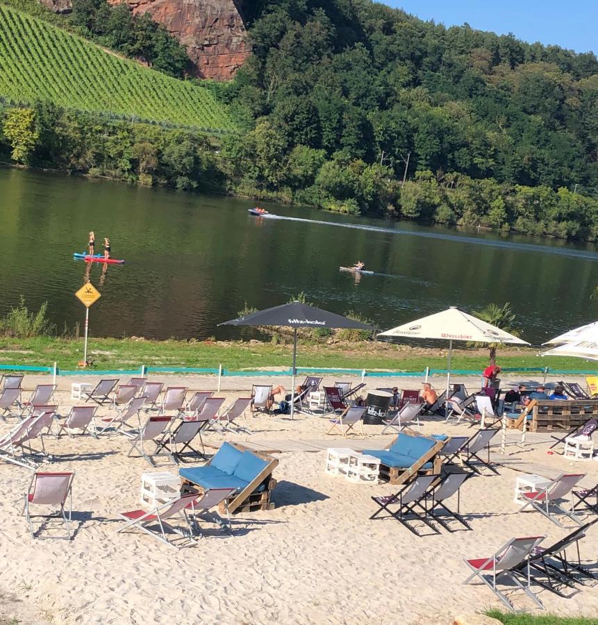 Villa Wohnen Am Ufer Der Mosel In Treviri Esterno foto